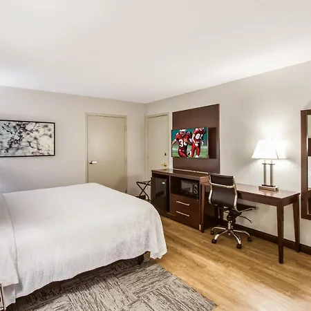Red Roof Inn Plus+ Dallas - Addison Exterior photo