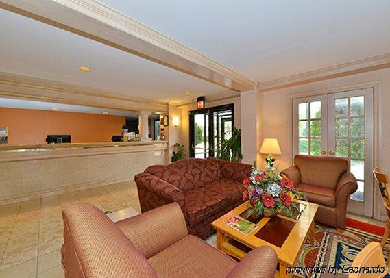 Hotel Red Roof Plus+ Dallas -