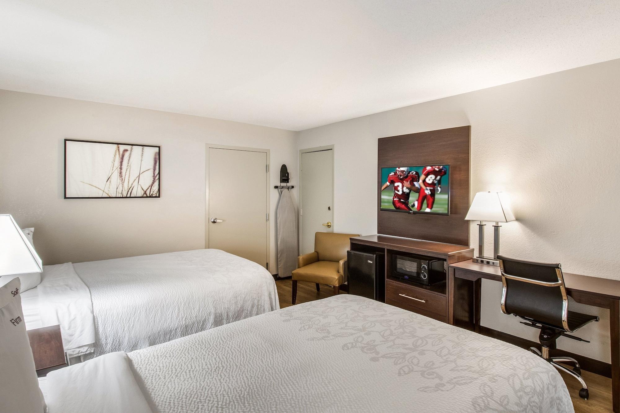 Hotel Red Roof Plus+ Dallas -